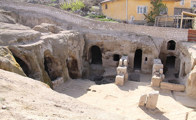 Gaziemir Yeraltı Şehri (Aksaray)