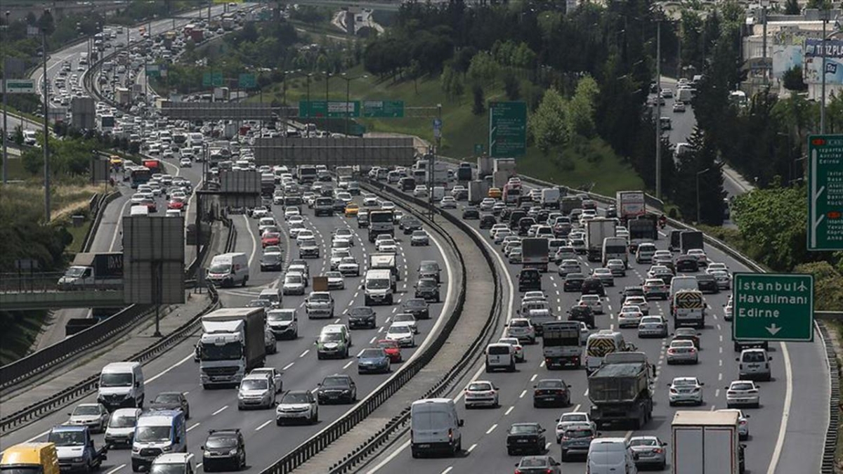 Türkiye’de Trafiğe Kayıtlı Araç Sayısı 30,8 Milyonu Geçti