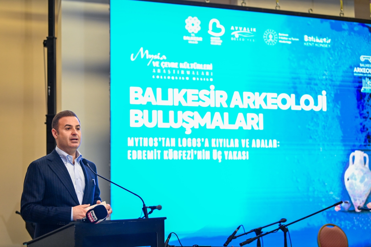 Ayvalık'ta "5. Balıkesir Arkeoloji Buluşmaları Sempozyumu" başladı