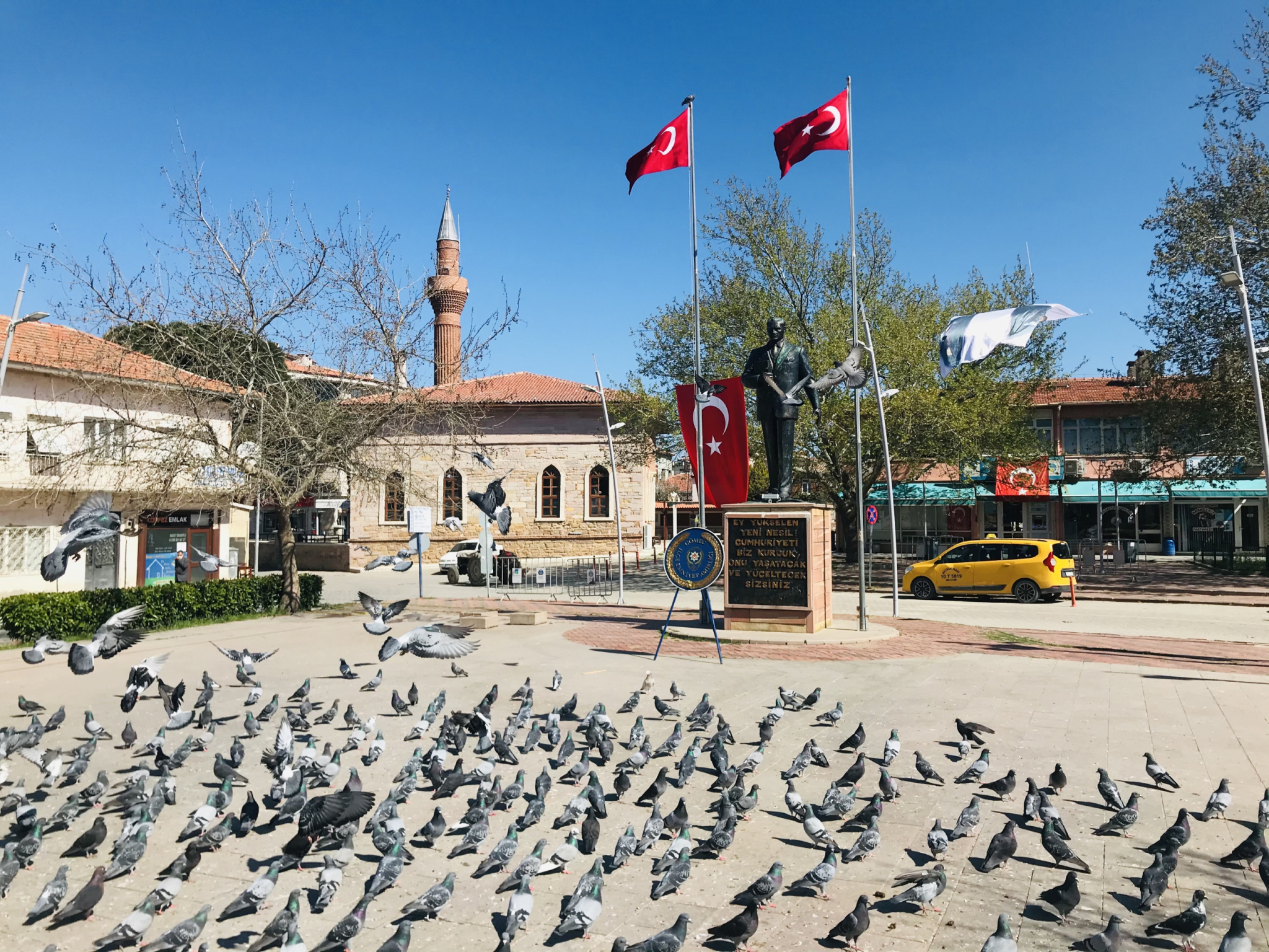 Town_center_of_Gömeç