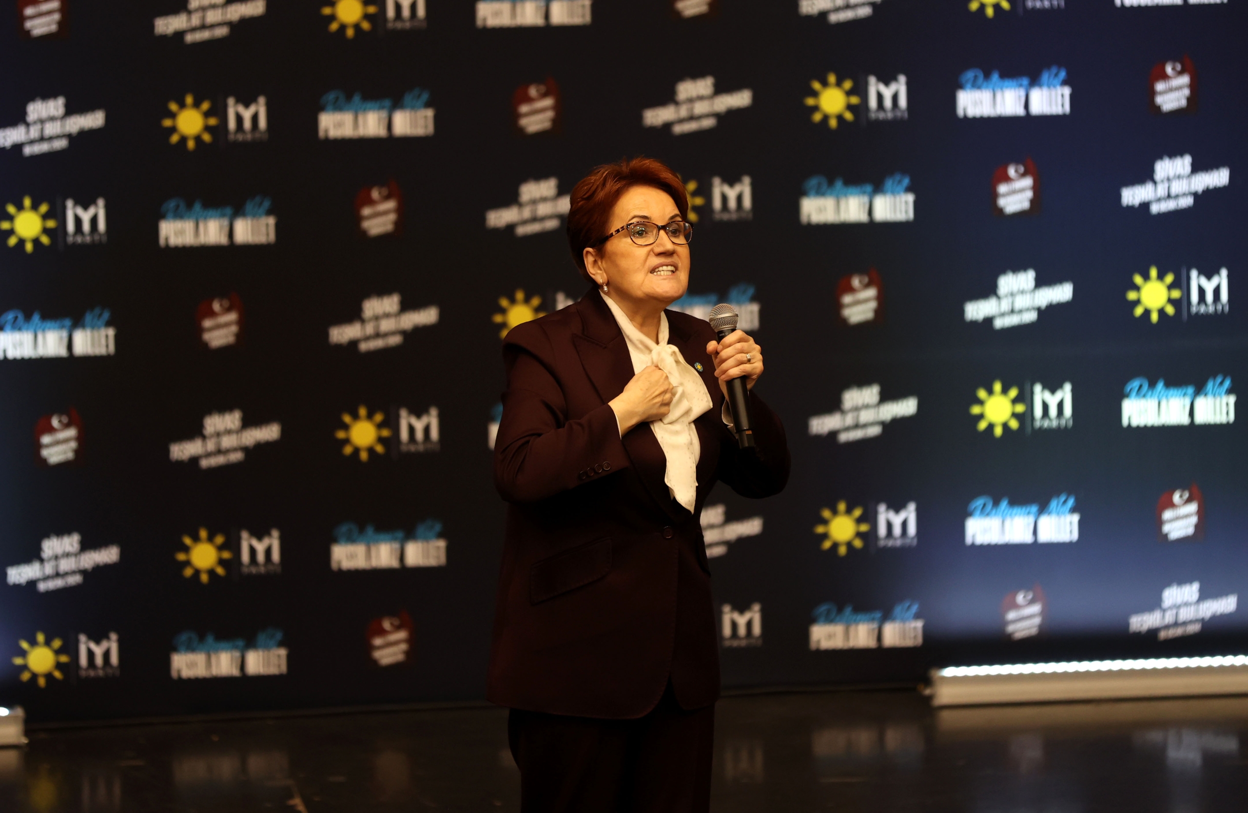 İYİ Parti Genel Başkanı Meral Akşener Sivas'ta