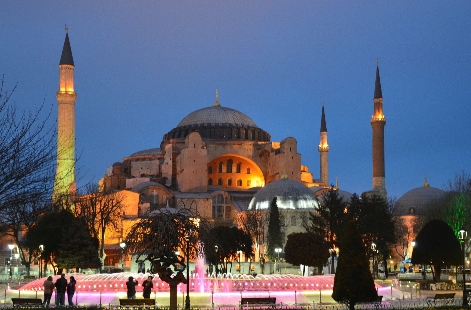 hagia-sophia-292530_1920-claudia-beyli