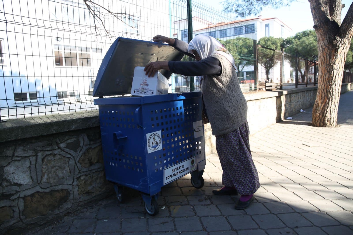 Burhaniye Belediyesi Sıfır Atığa Öncülük Ediyor