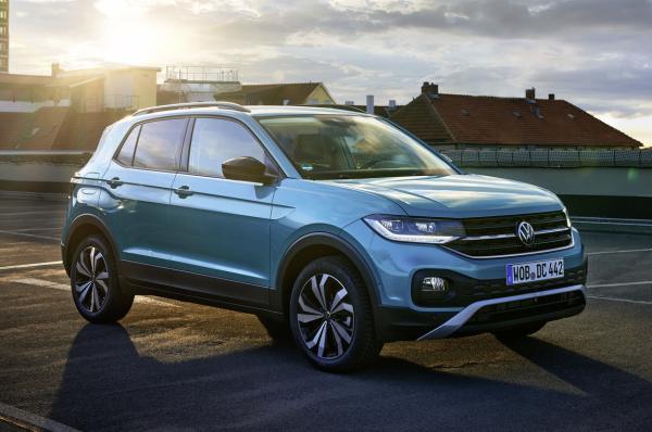 Yenilenen Volkswagen T-Cross'un Türkiye fiyatı belli oldu