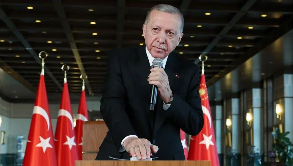 Erdoğan duyurdu! Kamu çalışanlarına Bayram Tatili 9 gün oldu!