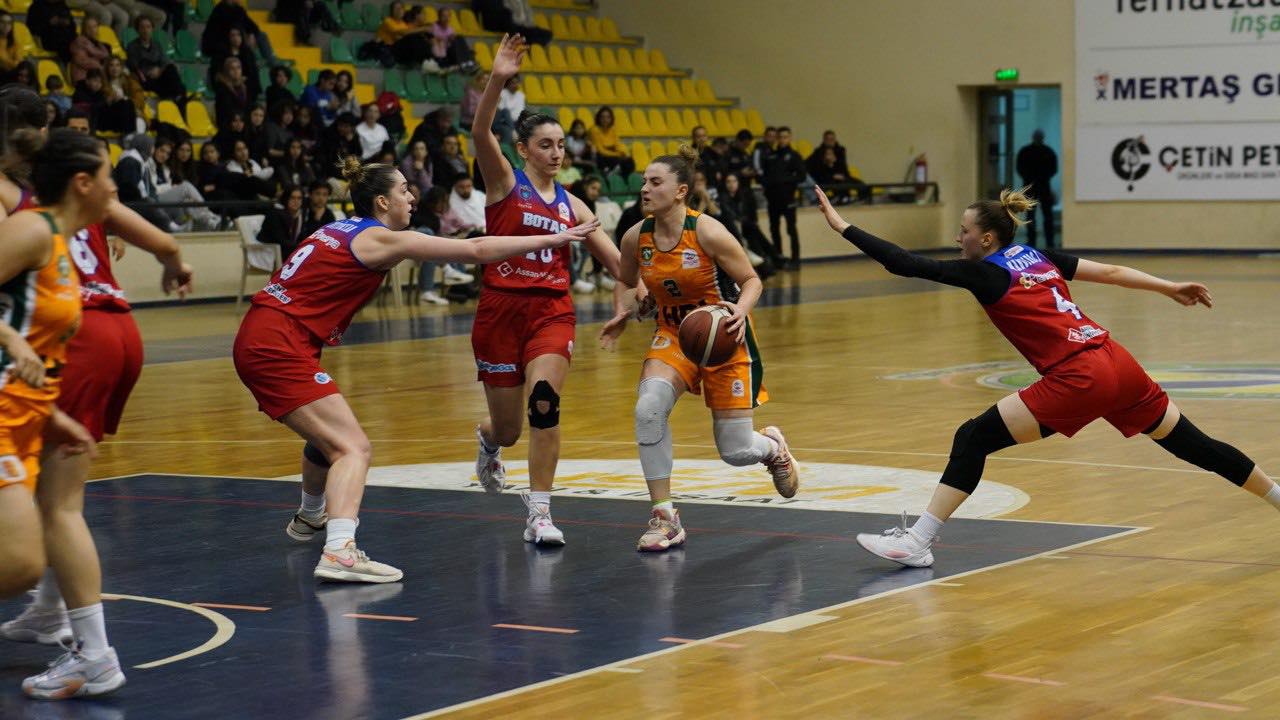 Edremit Belediyesi Gürespor, Botaş Gelişim'i 81-66 mağlup etti