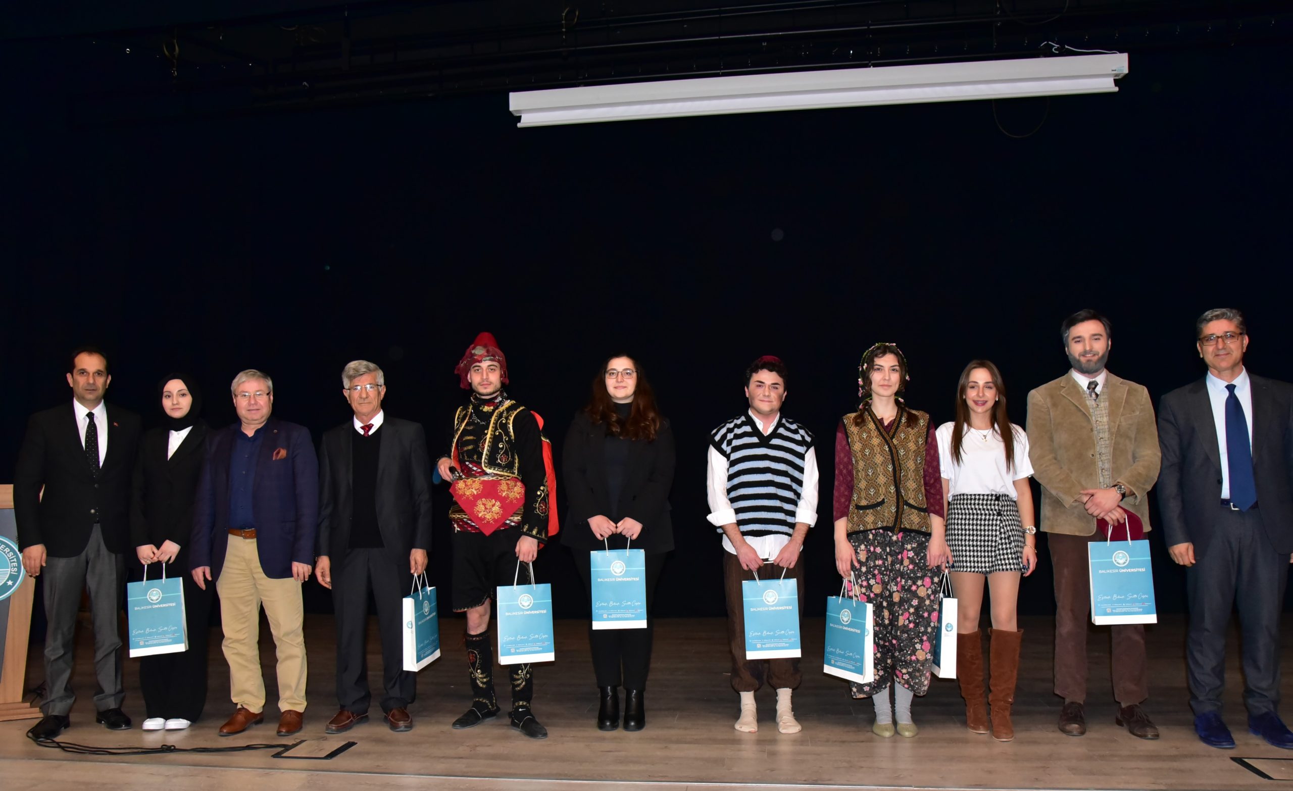 BAÜN Öğrencilerinden, 12 Mart İstiklal Marşının Kabulü ve Mehmet Akif Ersoy´u anma programı