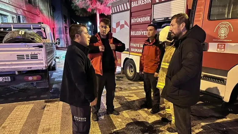 Sındırgı Belediyesi'nin otelinde yangın çıktı!