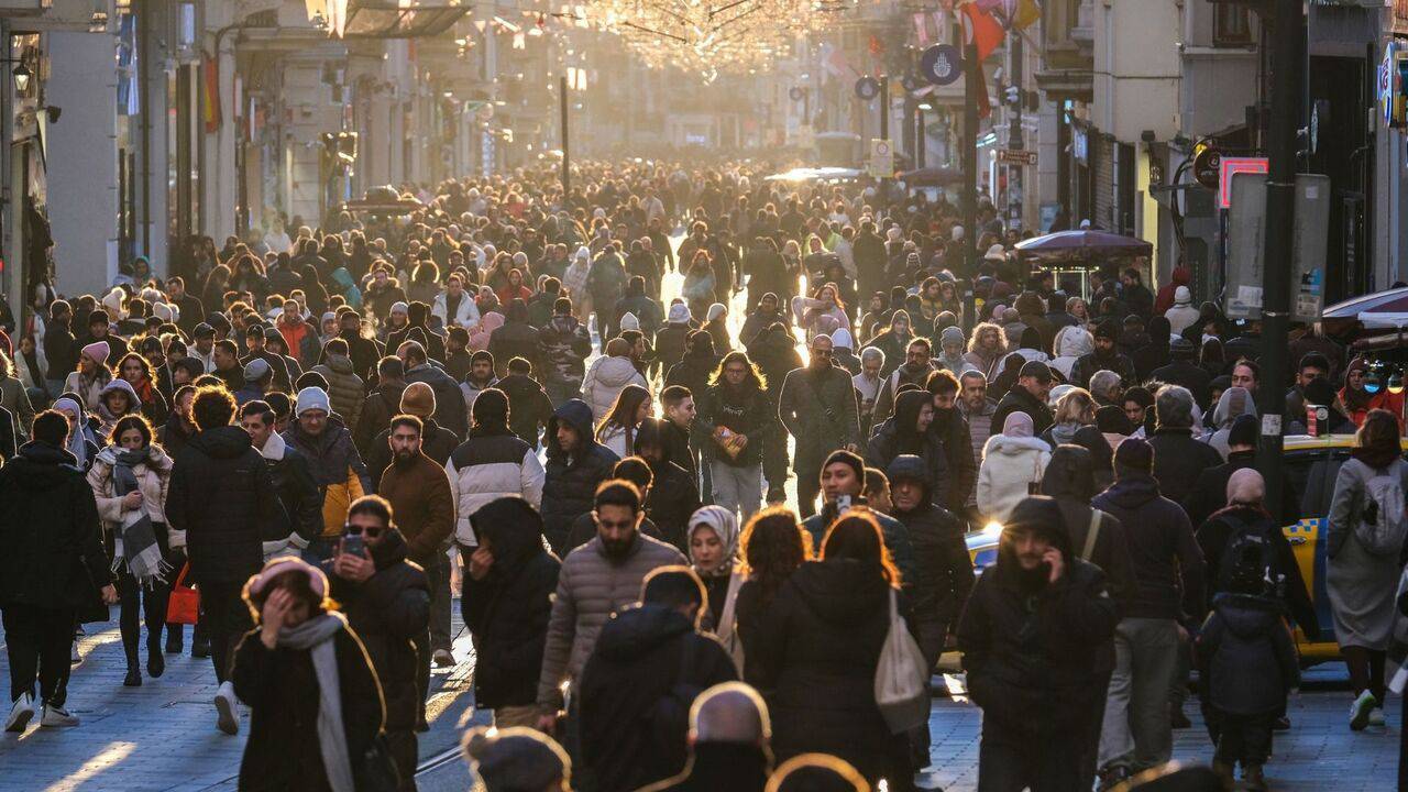 Bakan Yerlikaya açıkladı! İstanbul'daki yabancı sayısı 1 milyon 92 bin!