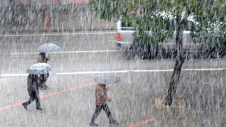 Meteorolojiden Edremit ve çevresi için gök gürültülü sağanak uyarısı!