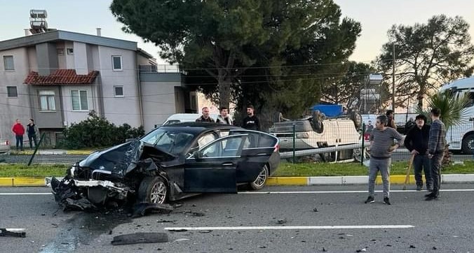 Tümdeniz Çelebi'nin kaza yapıp daha sonra olay yerinden kaçtığı iddia ediliyor.