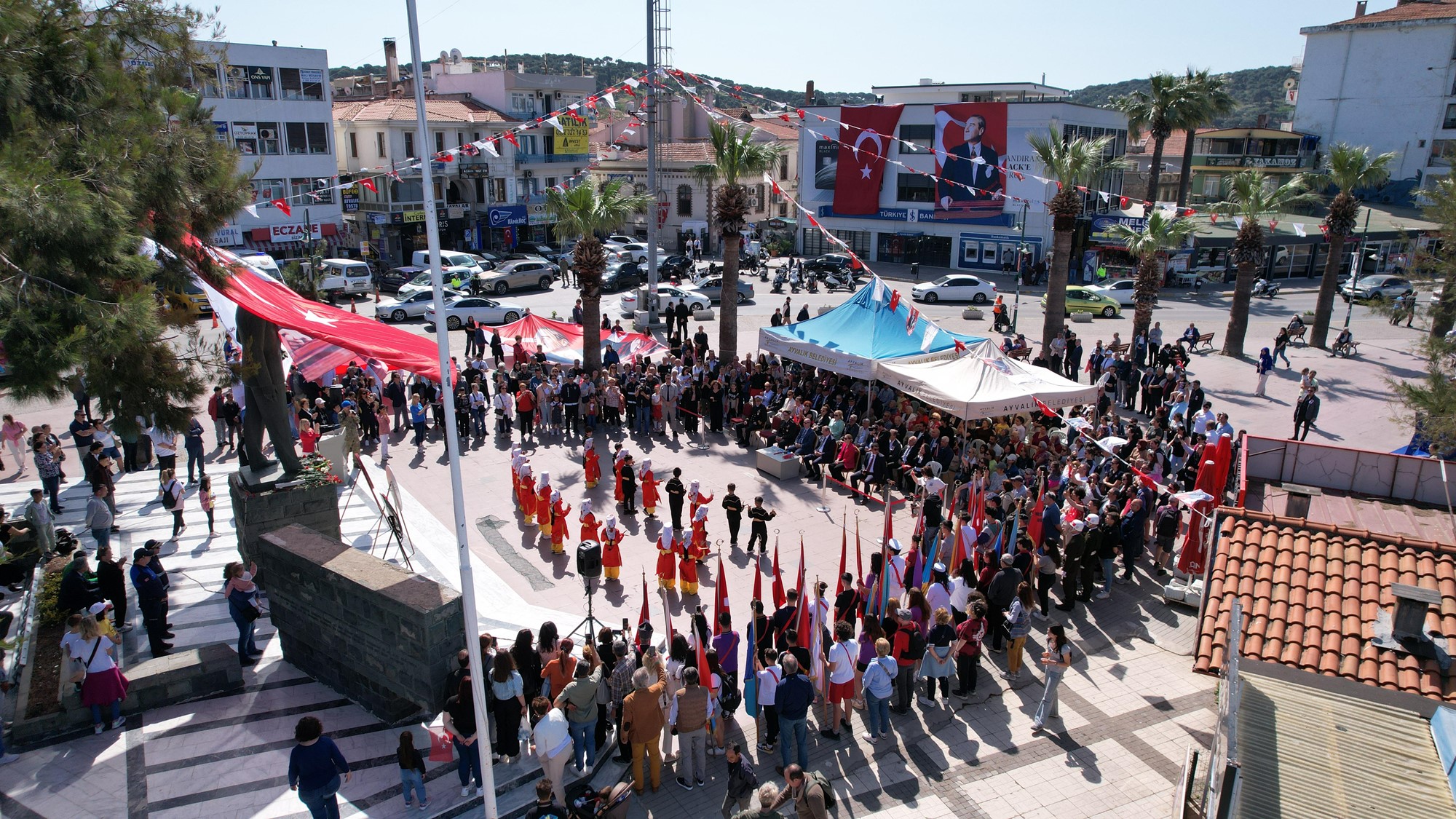 Atatürk'ün Ayvalık'a gelişinin 90'ncı yıldönümü kutlandı