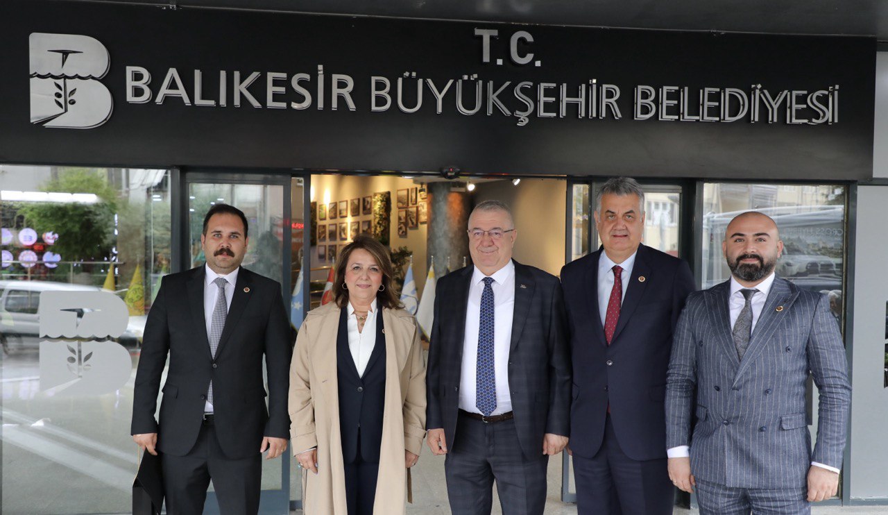 Edremit Meclis Üyelerinin Büyükşehir Meclisi'ndeki görevleri belli oldu