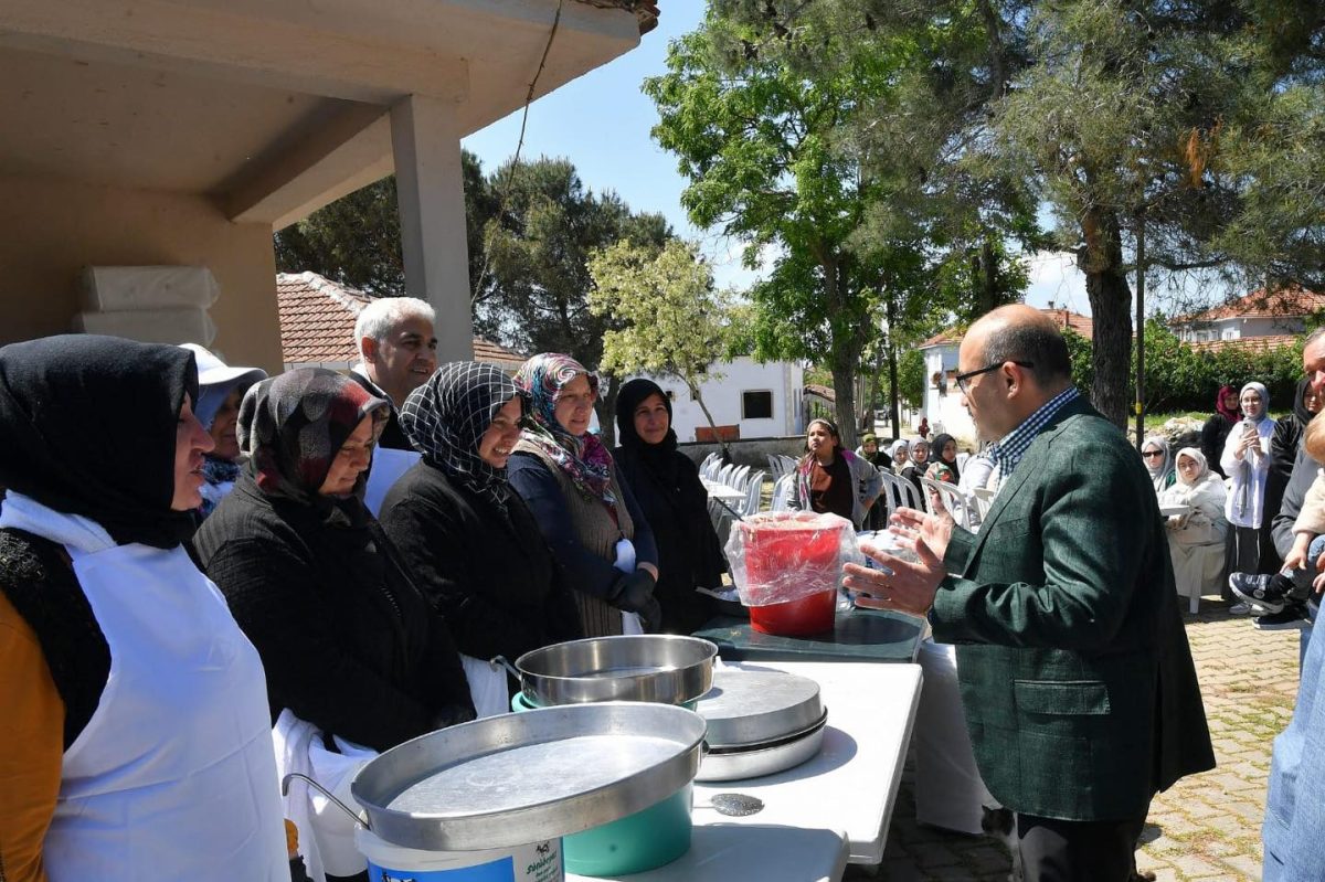 Karesi'ye bağlı Kalaycılar mahallesinde Hıdırellez Hayrı düzenlendi