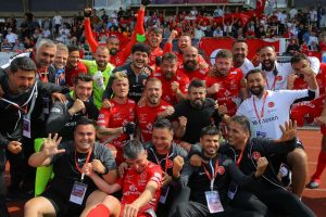 Balıkesir Büyükşehir Belediye Başkanı Ahmet Akın'dan Ampute Futbol Milli Takımı'na tebrik