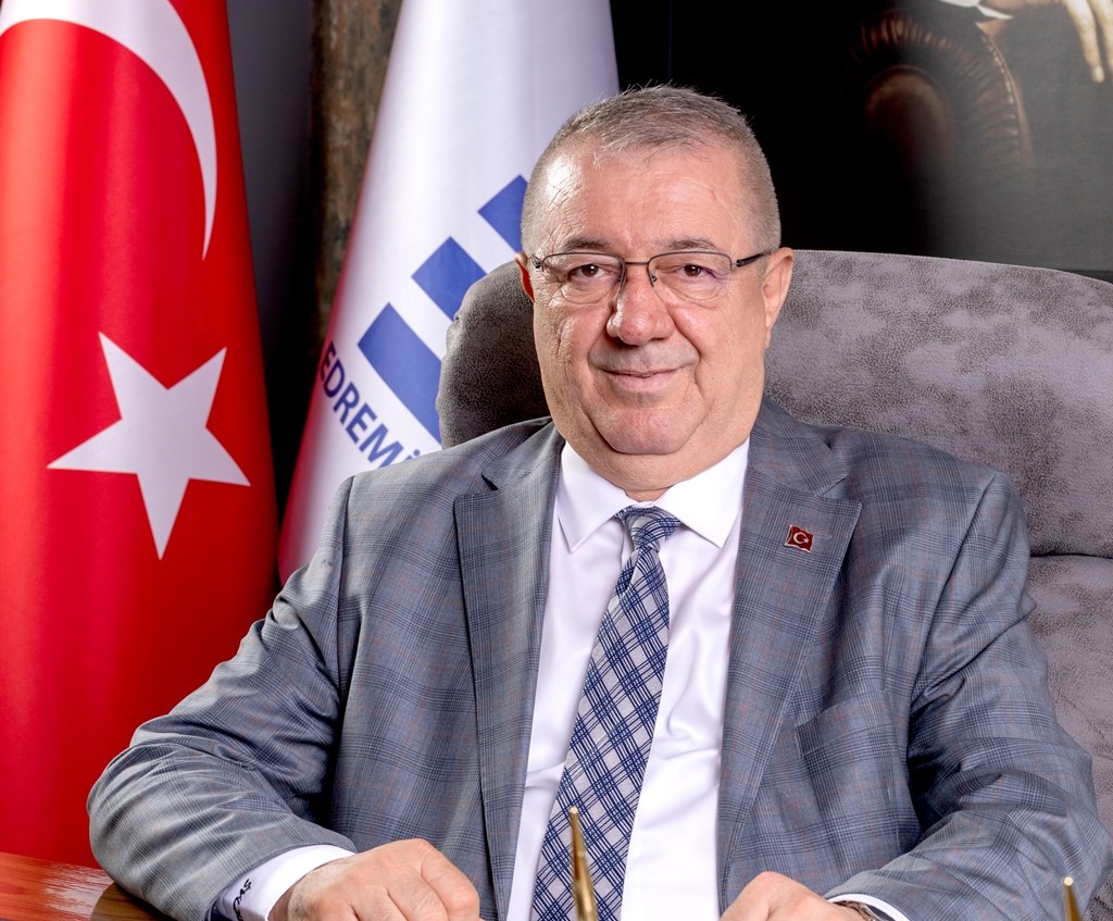 Edremit Belediye Başkanı Mehmet Ertaş'tan Kurban Bayramı mesajı