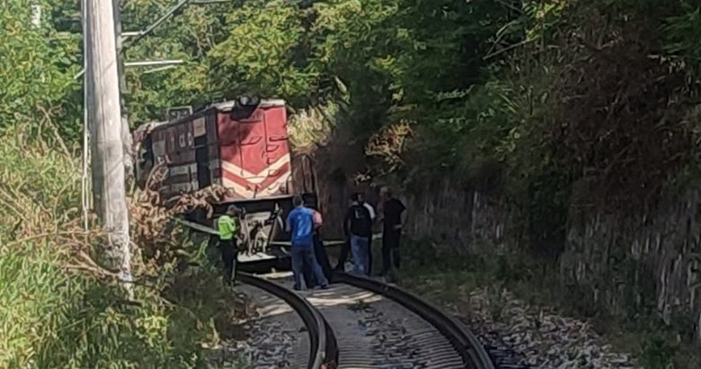 Bandırma'da trenin çarptığı kişi yaşamını yitirdi!