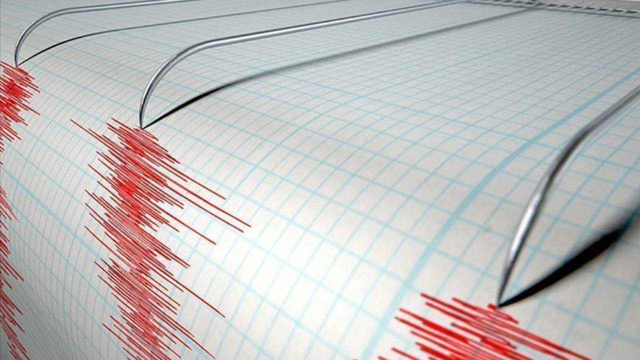 Edremit'ten de hissedildi! Çanakkale'de 3.9 şiddetinde deprem!