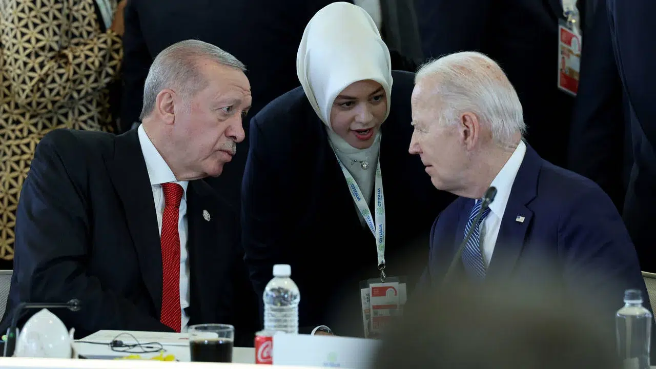 Erdoğan, 'G7 Liderler Zirvesi'ne katıldı: ABD Başkanı Biden ile görüştü