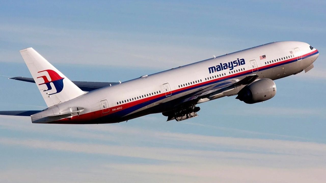 Kayıp Malezya uçağının yerini gösterebileceği düşünülen su altı sinyalleri kaydı bulundu