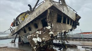 Zonguldak'ta batan yük gemisinin personelini arama çalışmalarına ilişkin açıklama