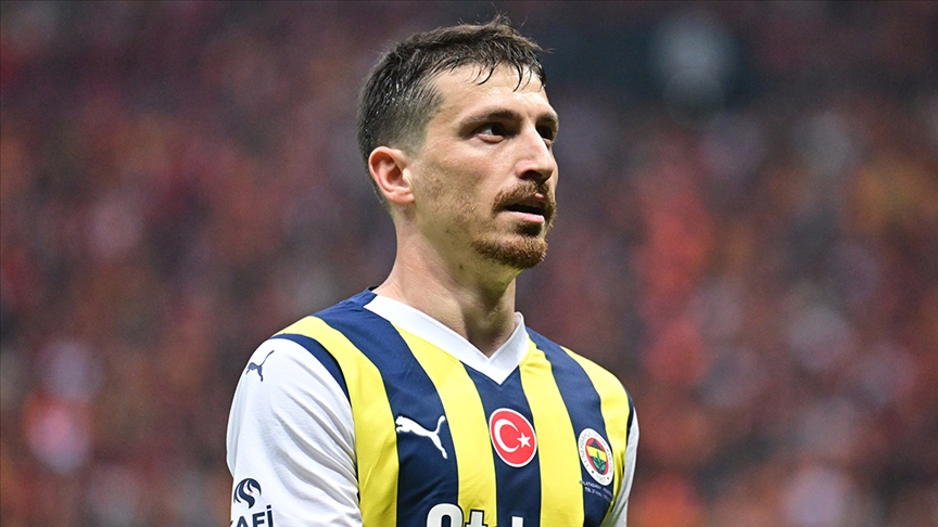 Fenerbahçe, Mert Hakan Yandaş'ın sözleşmesini uzattı