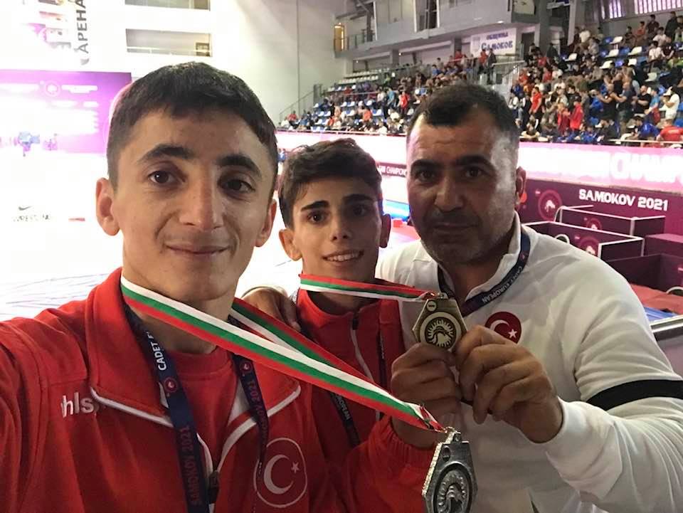 BAÜN öğrencisi Servet Angi, U20 Avrupa Şampiyonasında Bronz Madalya kazandı