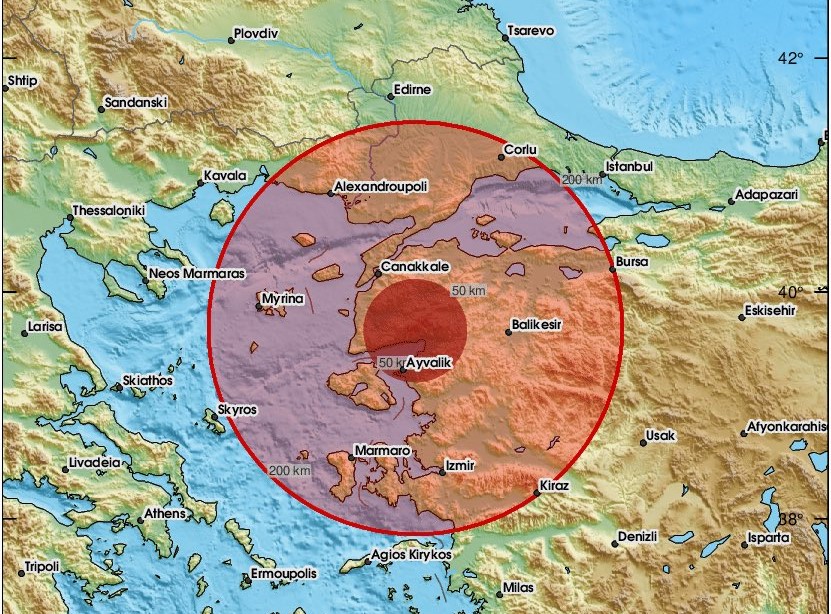 Balıkesir sallandı! Çanakkale merkezli 4.9 büyüklüğünde deprem!