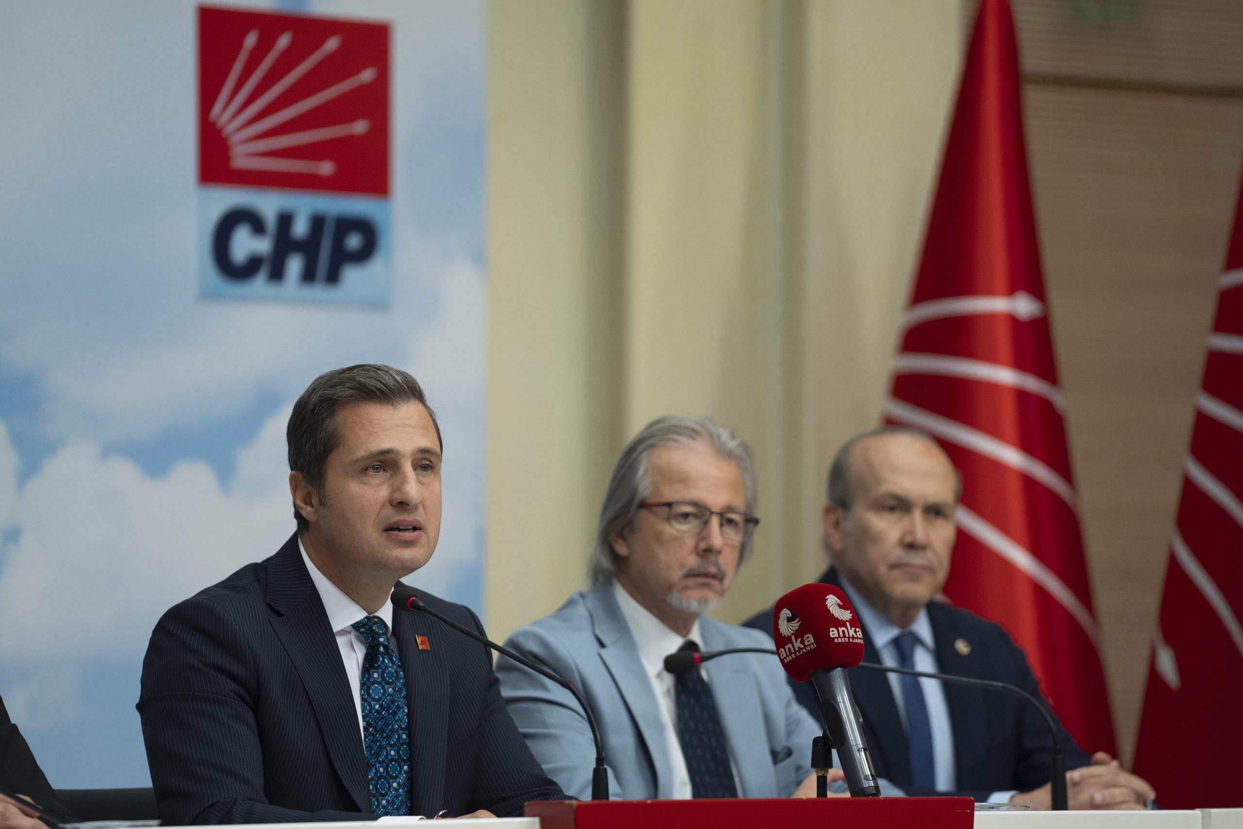 CHP Sözcüsü Deniz Yücel basın toplantısı düzenledi: