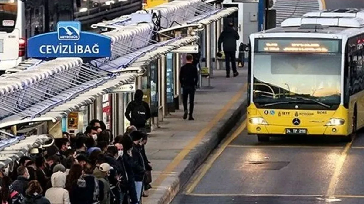 İstanbul'da toplu taşımaya zam geldi!