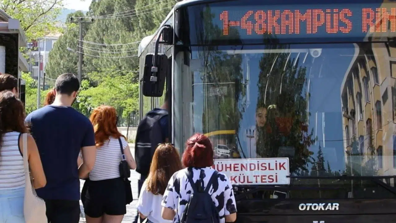 Öğrencilere yönelik ulaşım desteğinden kaç kişi faydalandı, başvurular nasıl yapılıyor?