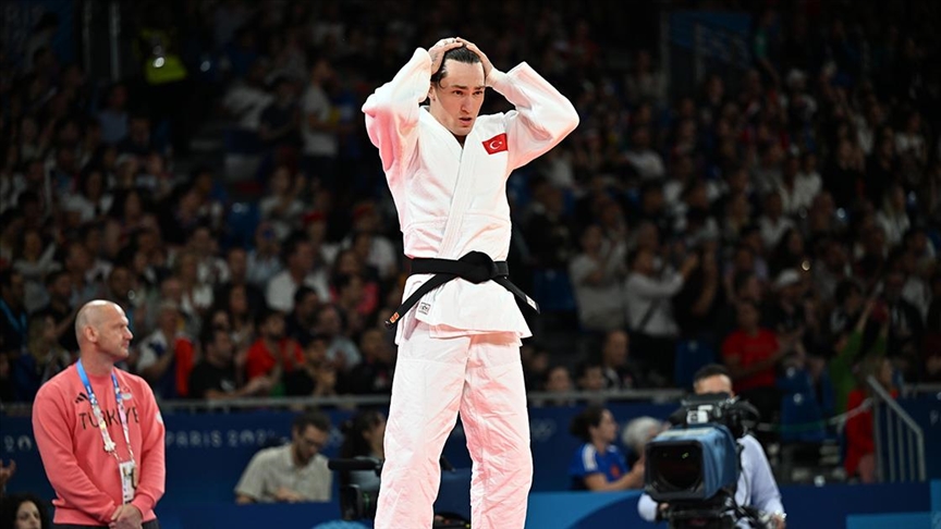 Judoda milli sporcu Muhammed Demirel, ilk turda Finlandiyalı Saha'ya yenilerek oyunlara veda etti