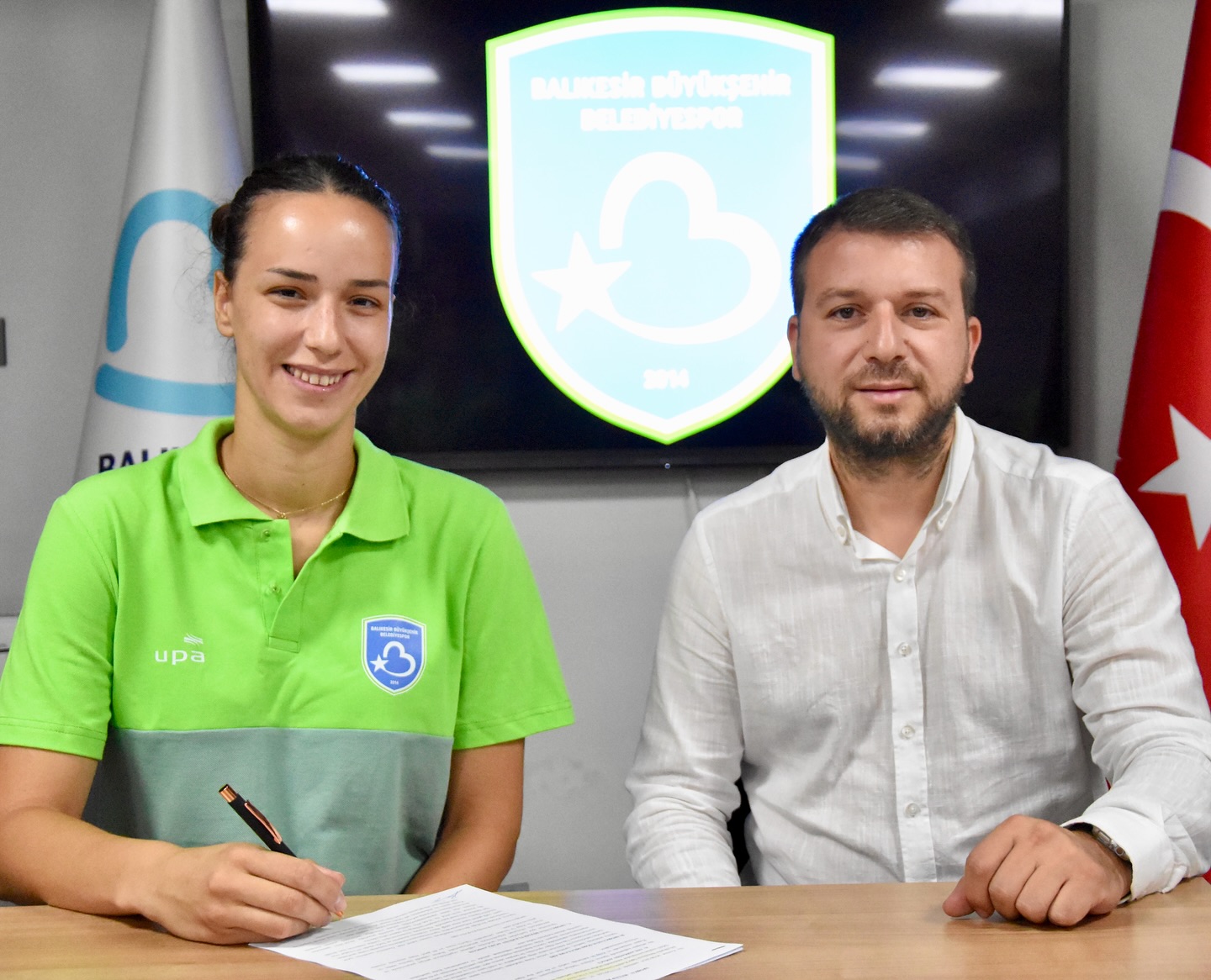 Balıkesir Büyükşehir Belediyespor, Selin Toy Yurtsever'i kadrosuna kattı