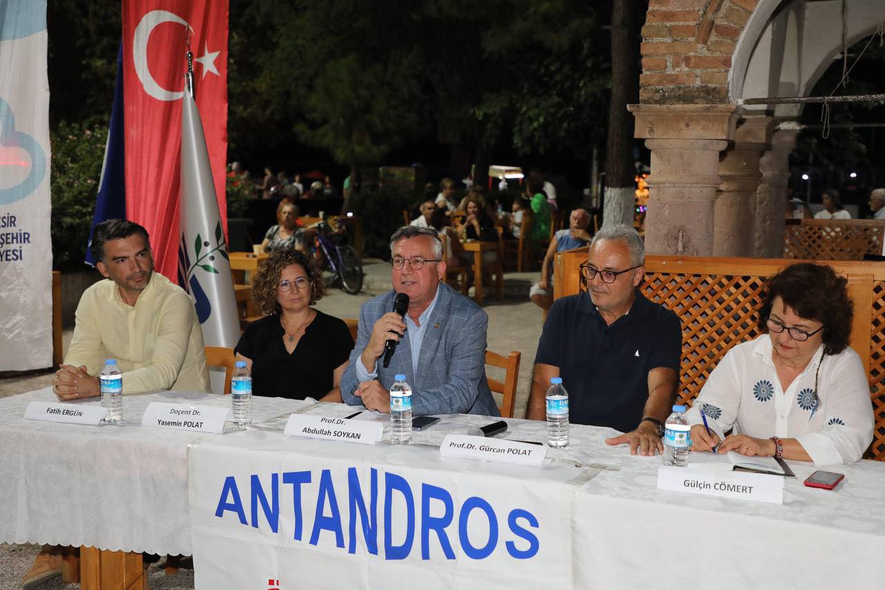 Edremit’te “25. Yılında Antandros Kazıları Söyleşisi” düzenlendi