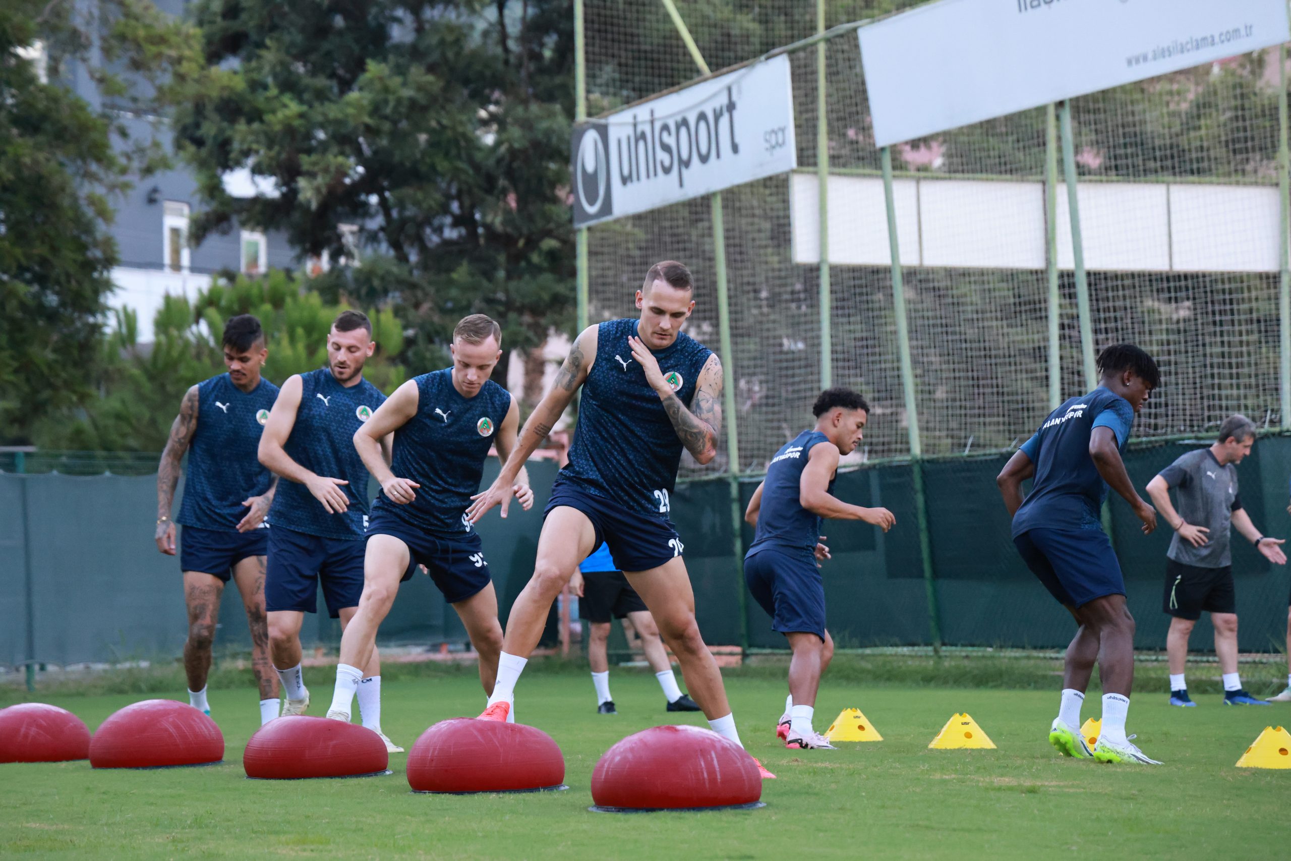 Alanyaspor, Fenerbahçe maçının hazırlıklarına başladı