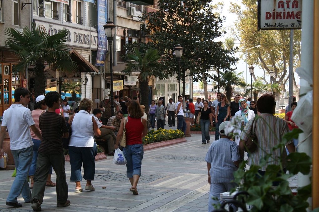 Bandırma Sevgi Yolu’nda kaldırım ve peyzaj çalışmaları başlıyor