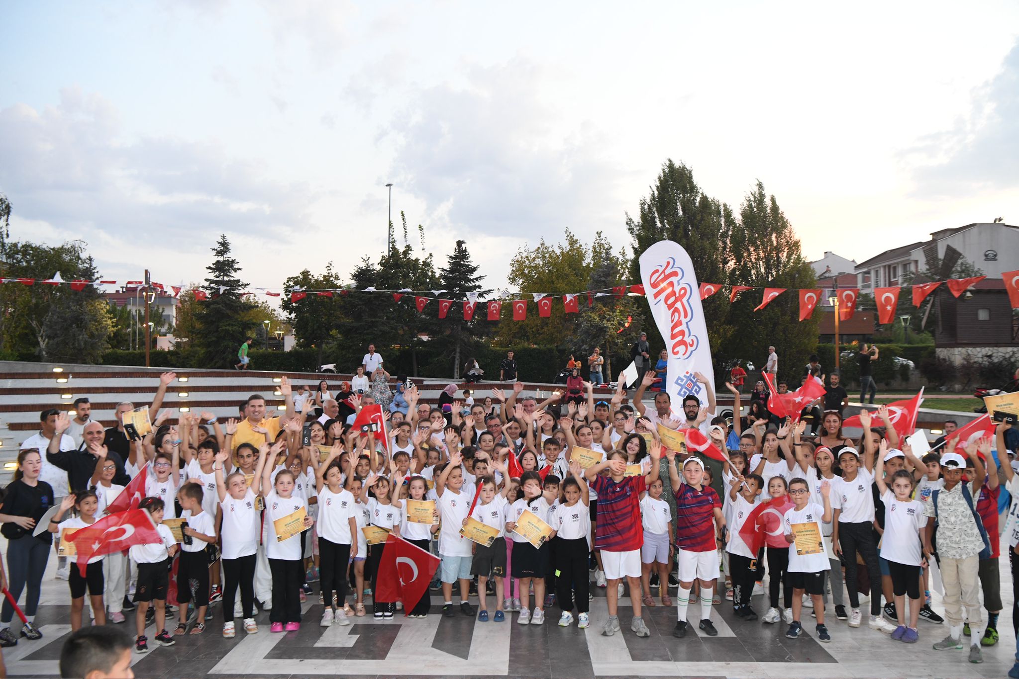 Altıeylül Yaz Kursları, düzenlenen törenle sona erdi