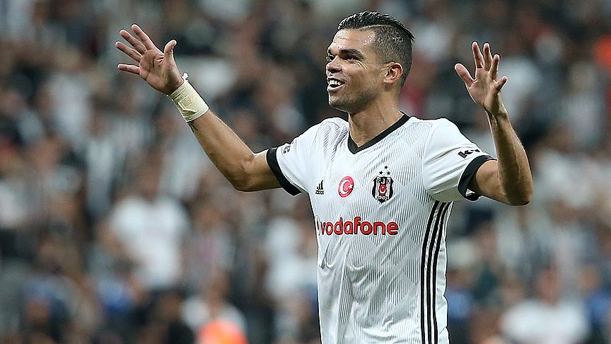 Pepe 41 yaşında futbolu bıraktı!