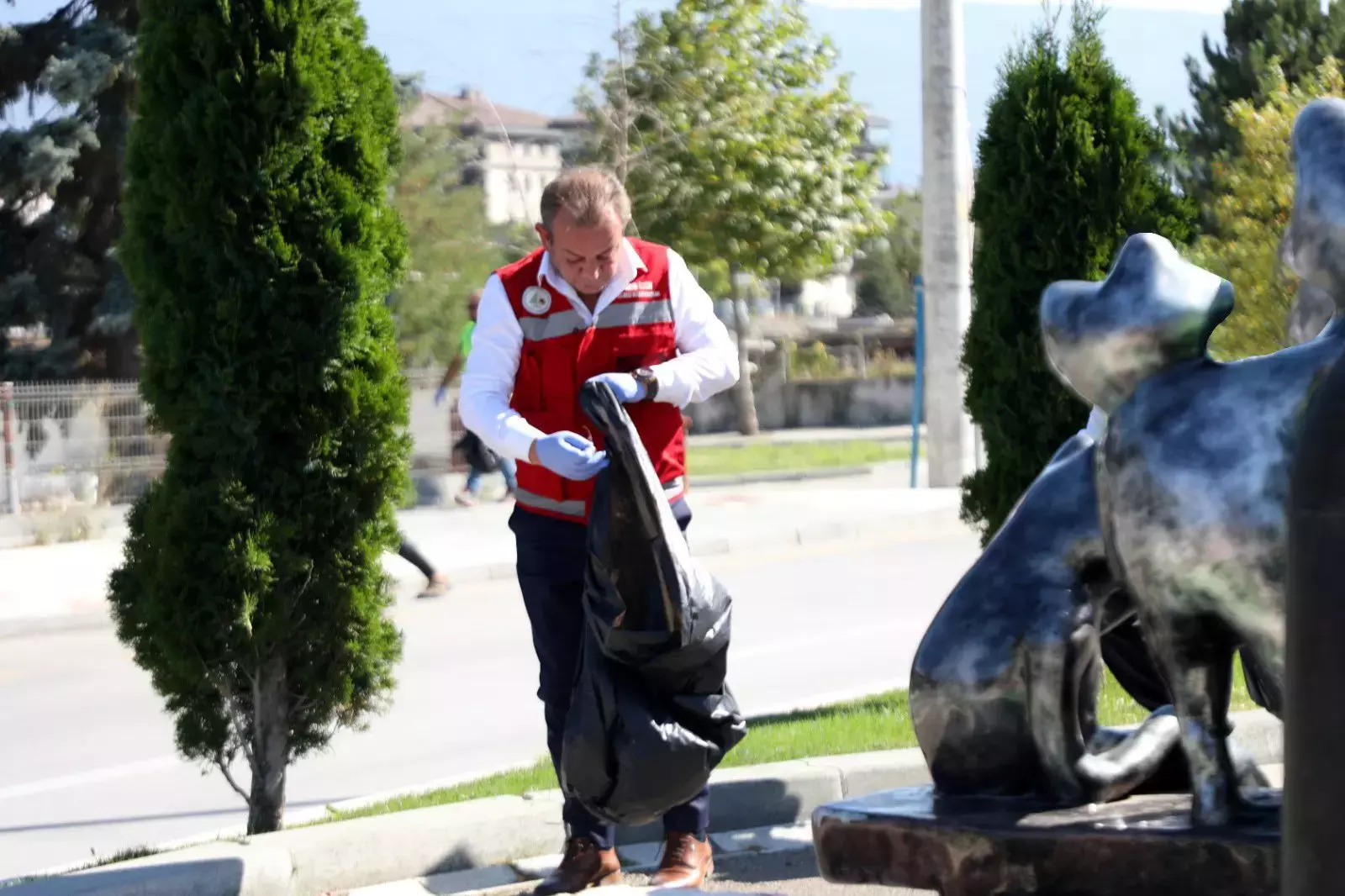 Bolu’da Yere Çöp Atanlara Ağır Ceza: Mobese Kayıtlarıyla Tespit Ediliyor