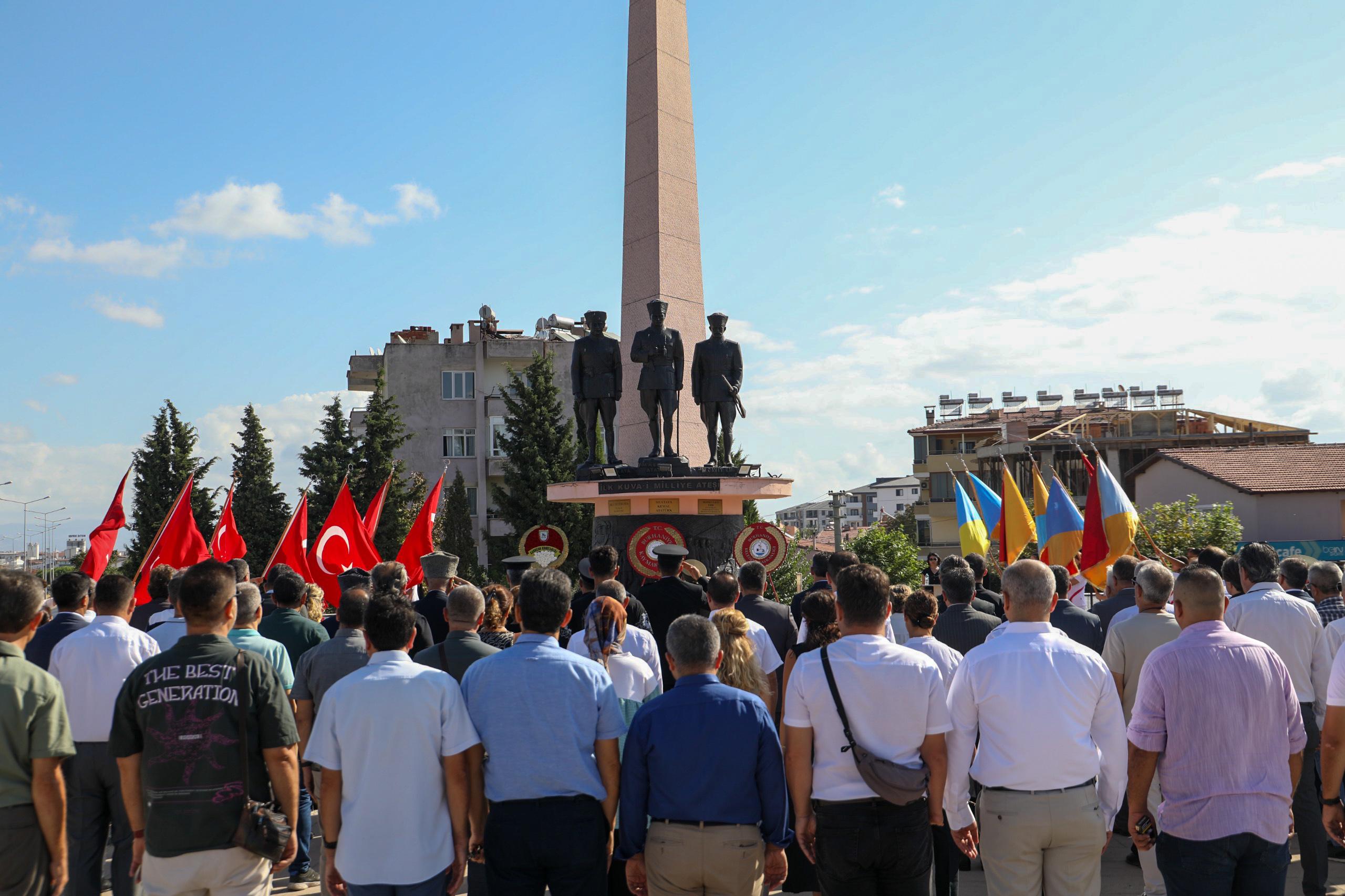 Burhaniye’nin Kurtuluşunun 102. yılı coşkuyla kutlandı