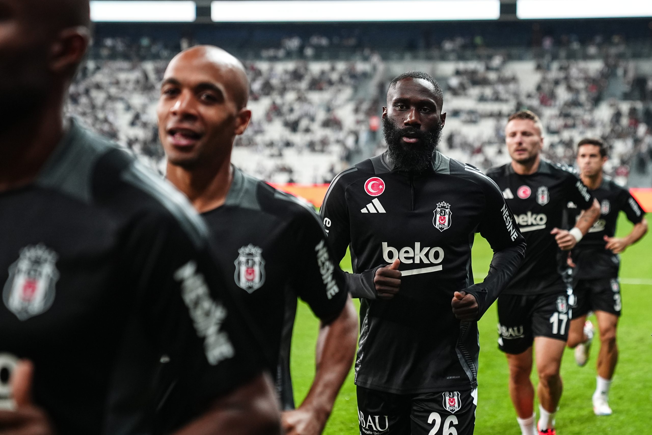 Beşiktaş İkas Eyüpspor maçı başladı