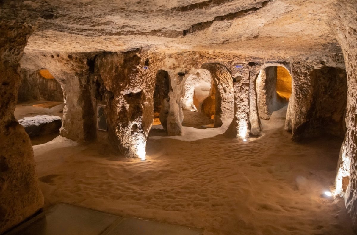 Derinkuyu Yeraltı Şehri (Kapadokya)