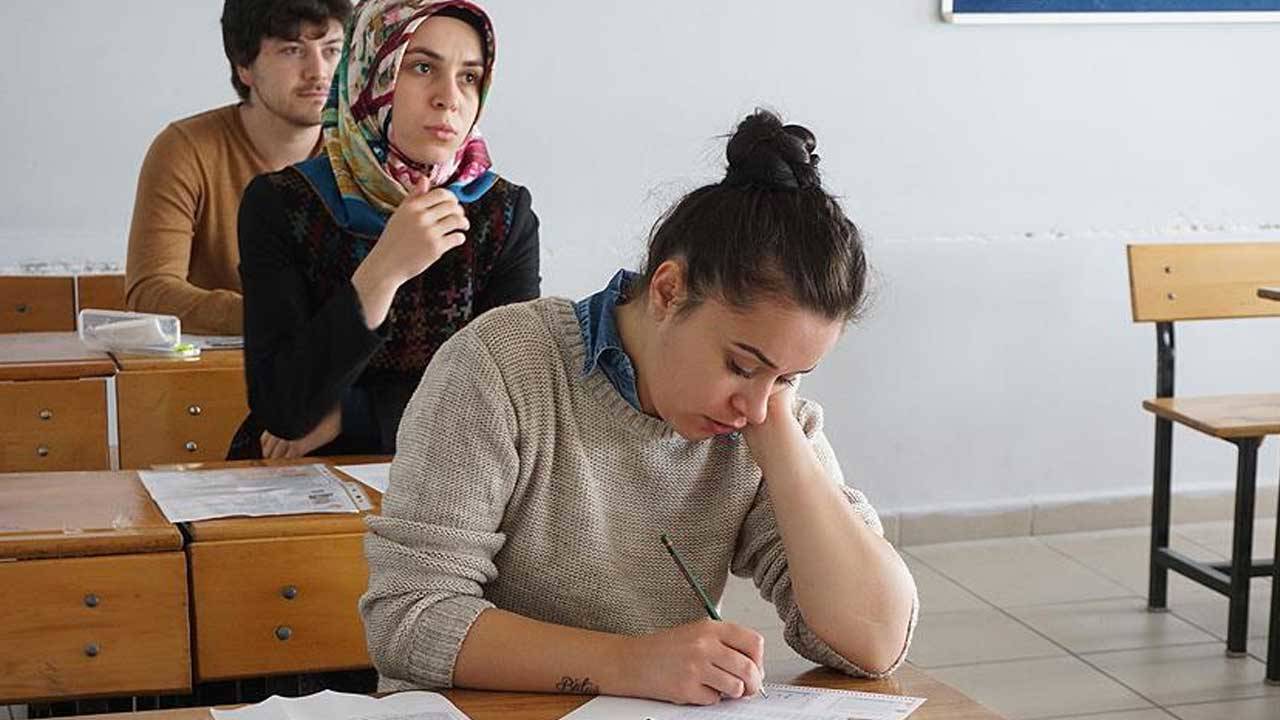 KPSS ön lisans oturumu başladı