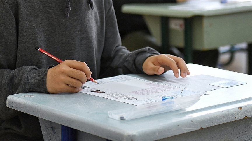 MEB'den bir sorusu iptal edilen LGS kapsamındaki merkezi sınavla ilgili açıklama