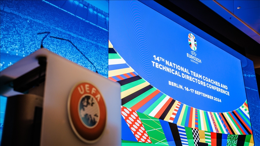 Vincenzo Montella, UEFA Milli Takım Teknik Direktörleri Konferansı'na katıldı