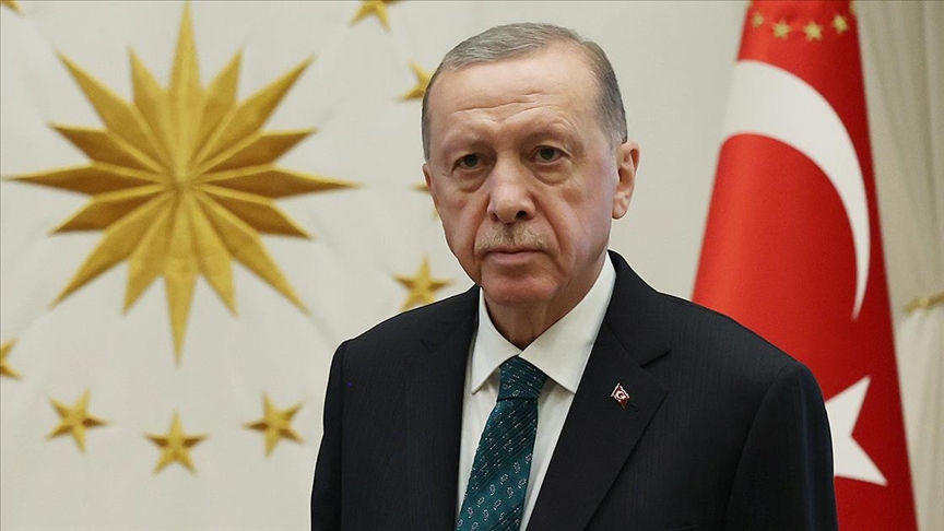 Cumhurbaşkanı Erdoğan'dan şehit ailesine başsağlığı mesajı