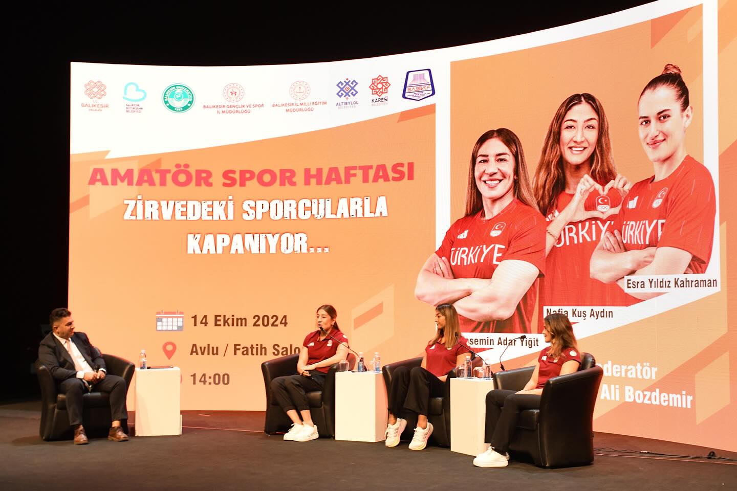 Balıkesir'de 'Amatör Spor Haftası' milli sporcuların konuşmasıyla kapandı!