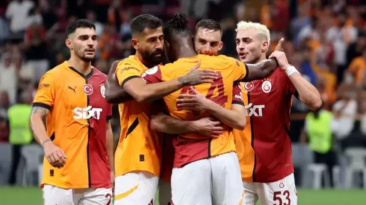 Galatasaray, Elfsborg karşısında ilk yarıyı 3-0 önde kapattı!