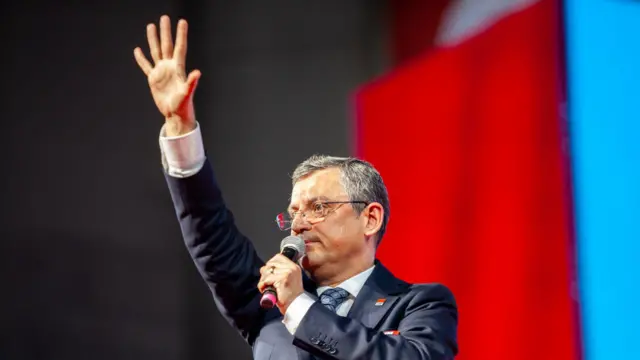 CHP Genel Başkanı Özgür Özel'den 29 Ekim mesajı