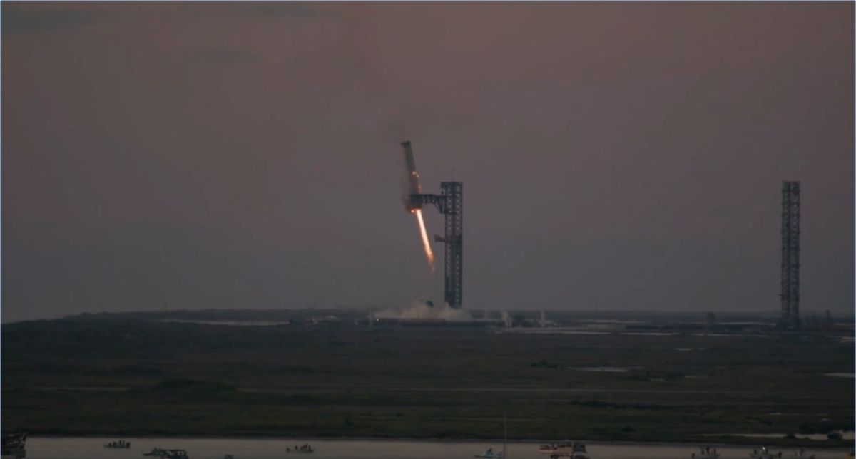 SpaceX'in Starship roketi beşinci test uçuşunda başarılı iniş yaptı